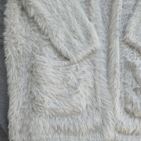 Free People Silver Cloud Faux Fur Cardigan Sweater Size S - Picture 5 of 6